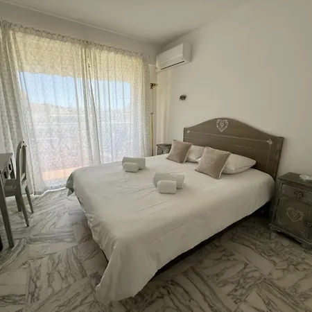Cozy One Bedroom With Balcony And Parking Cannes